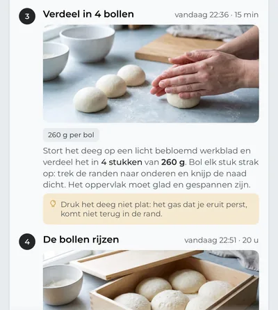 De stappen van het plan, elk met tijd en foto: het deeg in bollen verdelen, het gewicht van elke bol, hoe je ze vormt en een tip.